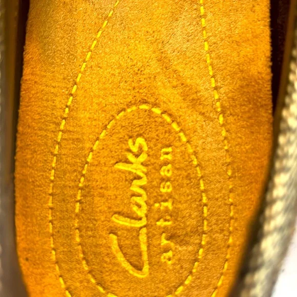 Clarks Keesha Luca Loafers. S-6.5M - Picture 5 of 9